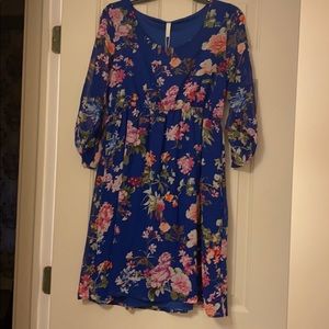 Floral maternity dress